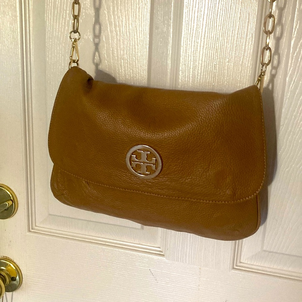Beautiful Tory Burch, leather purse